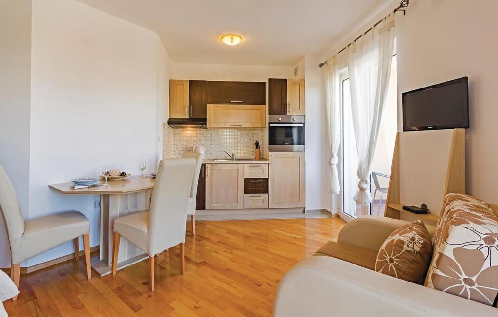 Apartments - Villa Oliva Premantura Eksteriør bilde